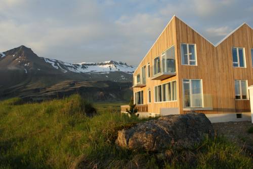 Höfn Island Rabattcode Booking.com
